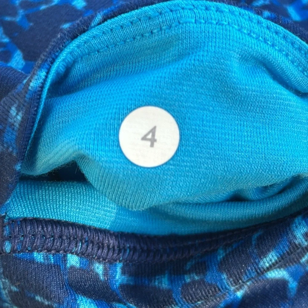 Lululemon Pure Practice Pant Samba Snake Kayak Blue Hero Blue / Hero Blue Size 4